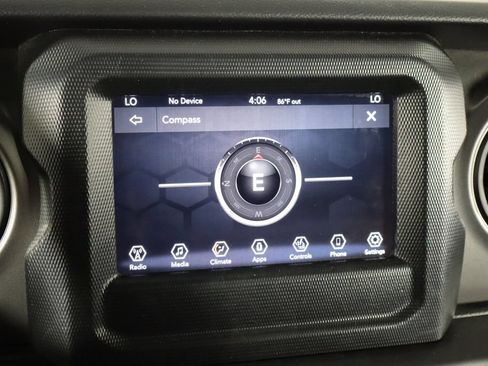 Used 2022 Jeep Wrangler Unlimited Sport AWD/4WD image 34