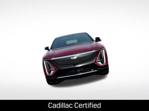 Certified 2024 Cadillac Lyriq Luxury w/ LPO, Floor Liner Package image 9
