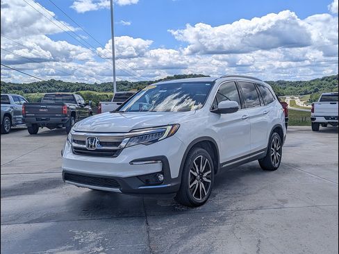 Used 2022 Honda Pilot Touring image 1