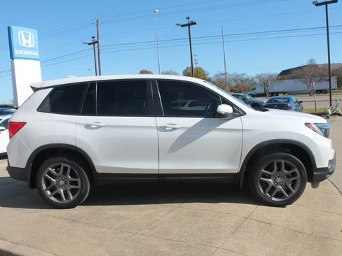 Used 2022 Honda Passport EX-L image 4