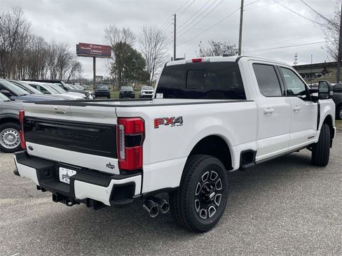 New 2026 Ford F250 Platinum image 3