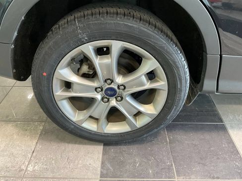 Used 2015 Ford Escape Titanium FWD image 7