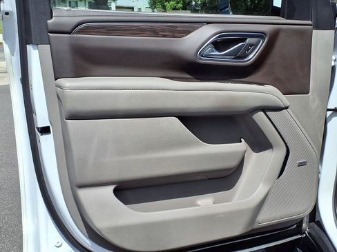 Certified 2022 Chevrolet Tahoe LT w/ LT Signature Package RWD image 15