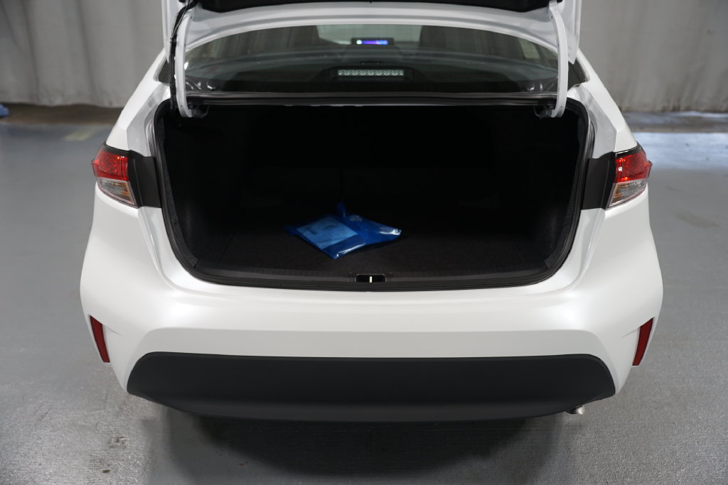 New 2027 Toyota Corolla LE FWD image 32