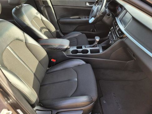 Used 2020 Kia Optima S image 10