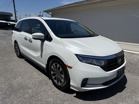 Used 2022 Honda Odyssey EX-L image 2