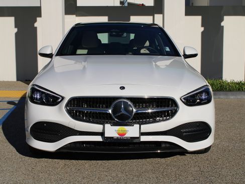 Used 2025 Mercedes-Benz C 300 Sedan image 11