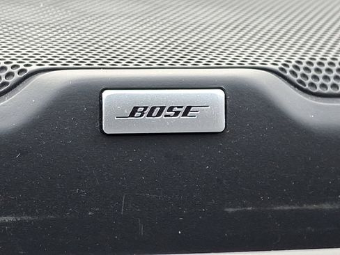 Used 2021 GMC Canyon Denali image 25