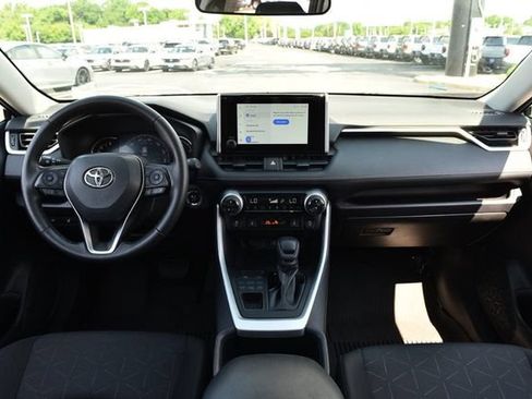 Used 2025 Toyota RAV4 XLE w/ Convenience Package AWD/4WD image 7