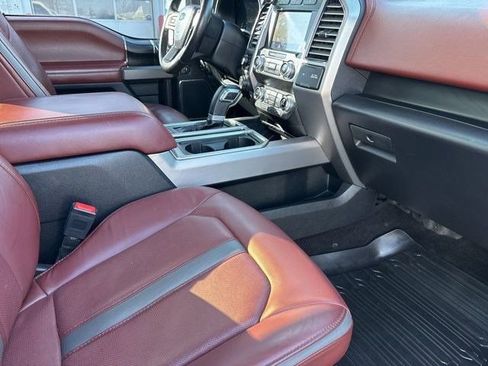 Used 2019 Ford F150 Platinum w/ Equipment Group 701A Luxury image 48