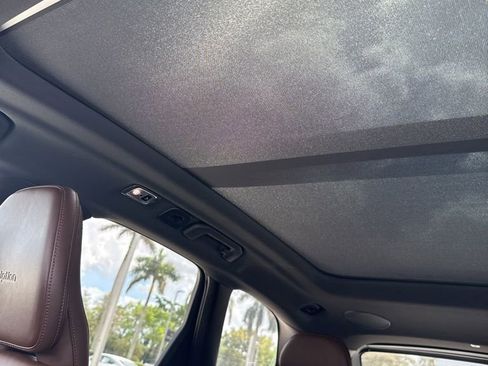 Used 2019 Volvo XC60 T5 Inscription w/ Protection Package image 5