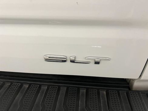 Used 2025 GMC Sierra 1500 SLT image 22