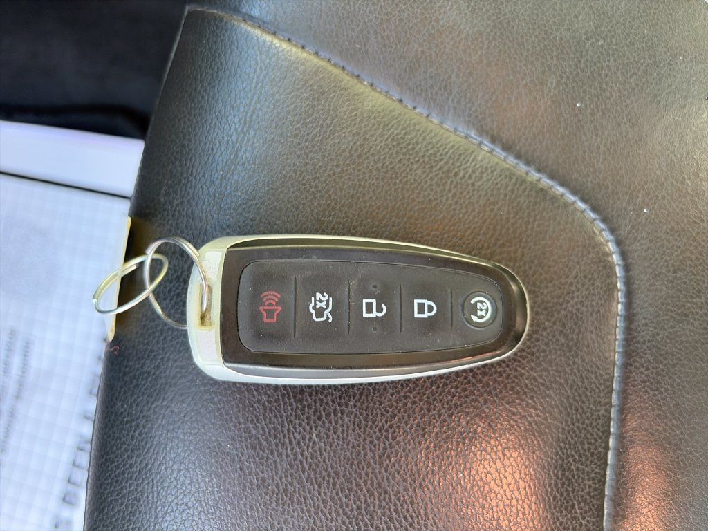Used 2015 Ford Focus Titanium FWD image 28
