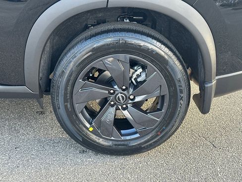 New 2026 Nissan Rogue SV image 20