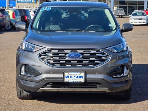 Used 2024 Ford Edge Titanium image 3