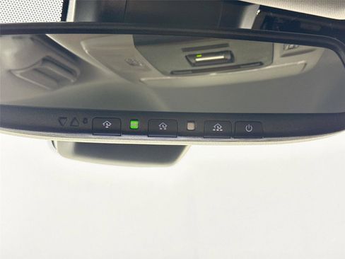 Certified 2023 Toyota Camry SE w/ Convenience Package image 21