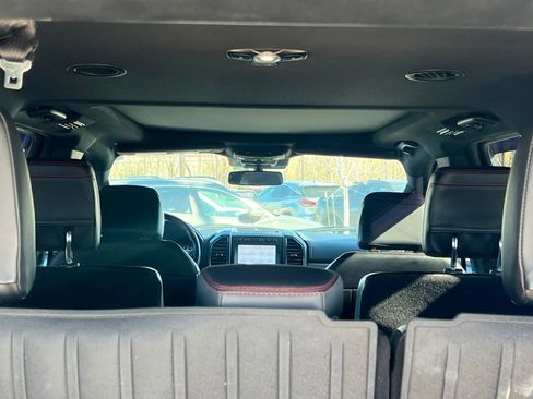 Used 2021 Ford Expedition Max Limited image 16