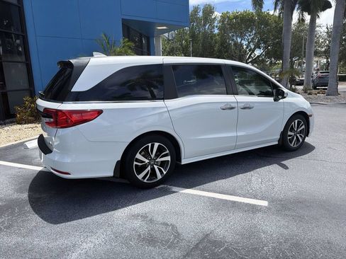 Used 2022 Honda Odyssey Touring image 8
