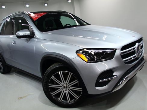 Used 2025 Mercedes-Benz GLE 350 4MATIC image 8