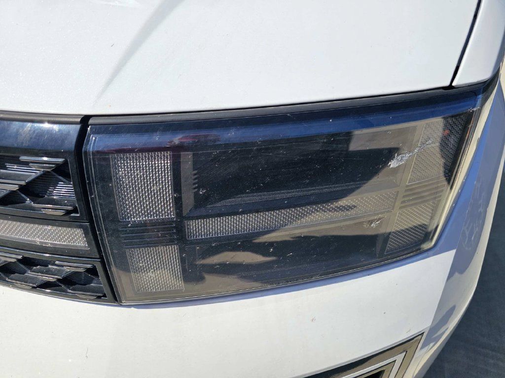 Certified 2025 Hyundai Santa Fe Calligraphy FWD image 7