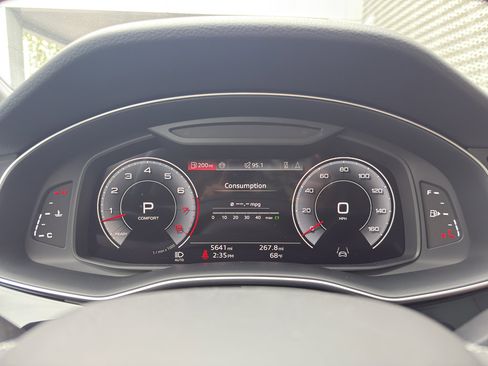 Used 2025 Audi Q7 3.0T Premium Plus w/ Premium Plus Package image 22