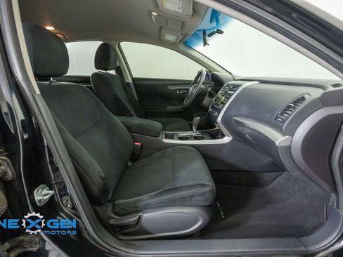 Used 2015 Nissan Altima 2.5 S w/ Power Driver Seat Package FWD image 39