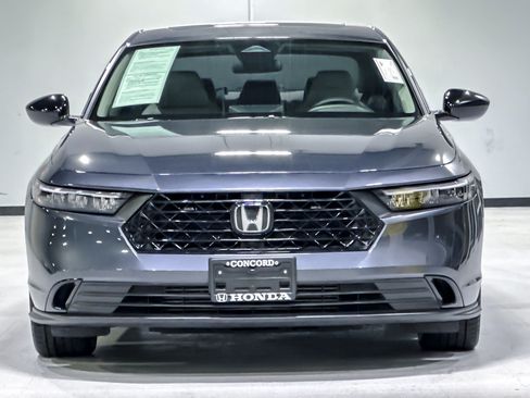 Used 2025 Honda Accord SE image 6