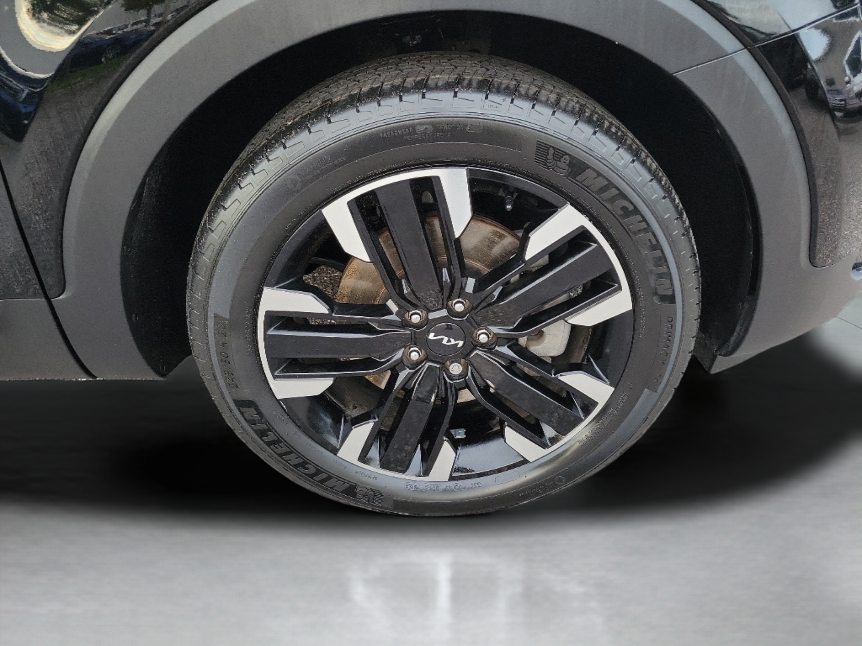 Certified 2024 Kia Telluride SX FWD image 29