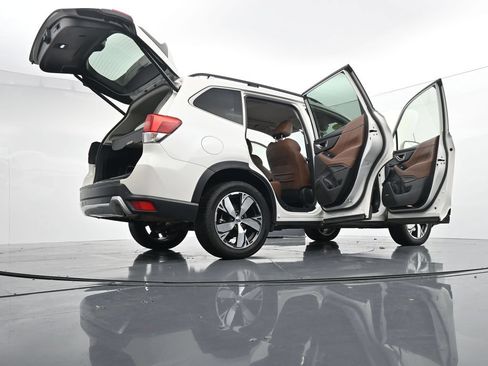 Used 2020 Subaru Forester Touring w/ Popular Package #2 AWD/4WD image 40