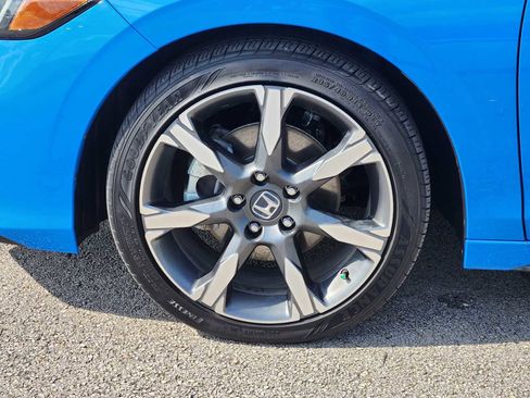 Certified 2026 Honda Civic Sport Touring image 9