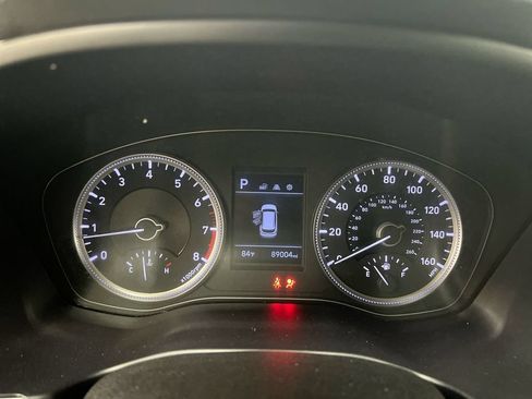 Used 2019 Hyundai Santa Fe SE FWD image 12