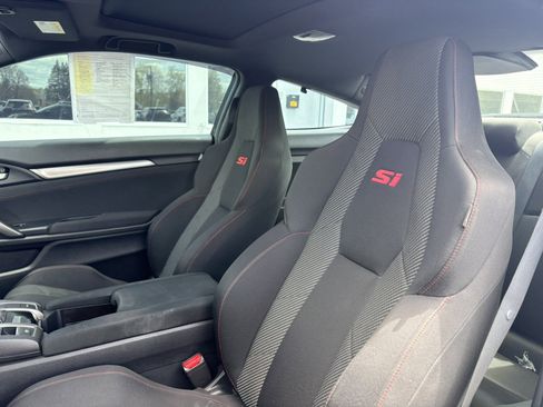 Used 2018 Honda Civic Si image 17