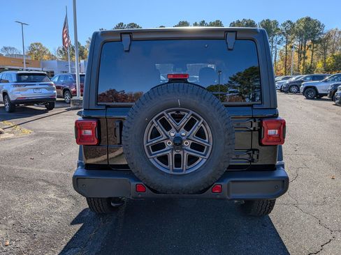 New 2026 Jeep Wrangler Sport S image 4