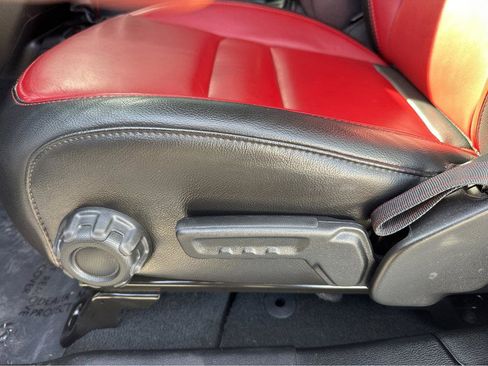 Used 2023 Jeep Wrangler Unlimited Rubicon 4xe image 34