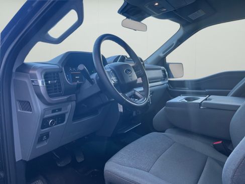 Used 2025 Ford F150 XLT w/ Equipment Group 301A Standard AWD/4WD image 13