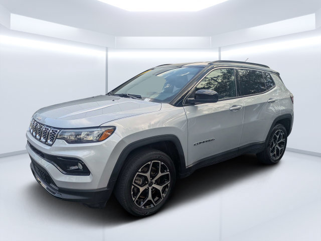 Used 2025 Jeep Compass Limited AWD/4WD image 7