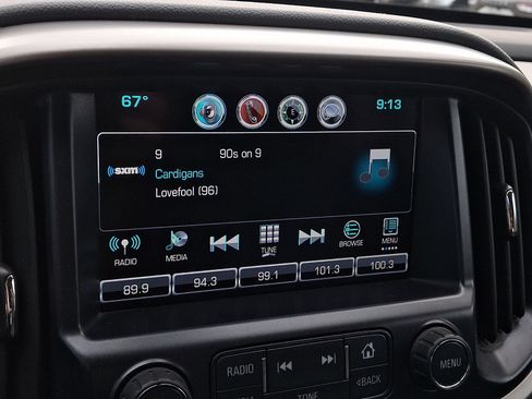 Used 2017 Chevrolet Colorado Z71 AWD/4WD image 19
