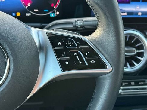 Used 2025 Mercedes-Benz GLA 250 GLA 250 4D Sport Utility 4MATI image 30