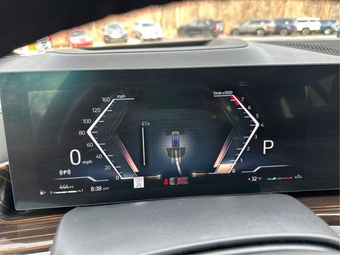 Used 2026 BMW X7 xDrive40i image 18