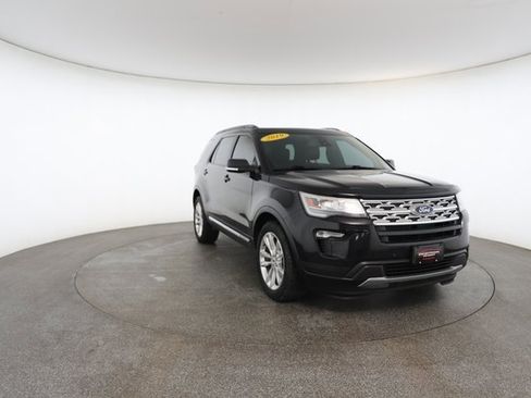 Used 2019 Ford Explorer XLT w/ Equipment Group 202A image 28