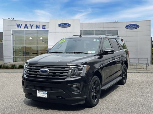 Certified 2020 Ford Expedition XLT w/ Black Accent Package AWD/4WD image 2