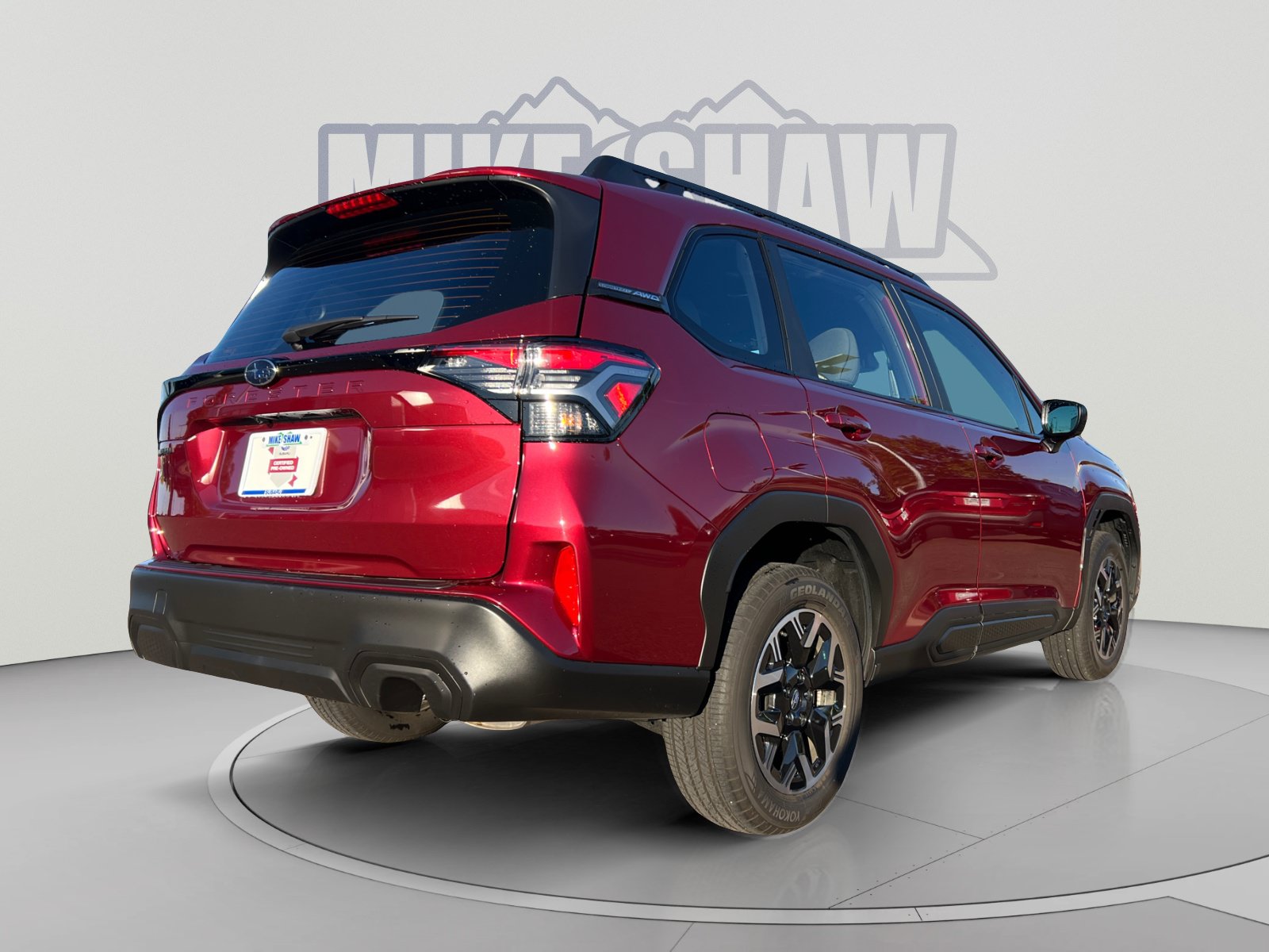 Used 2025 Subaru Forester AWD/4WD image 5