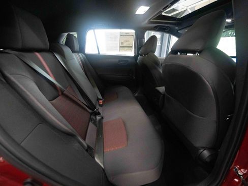 Used 2025 Toyota Corolla Cross AWD Hybrid w/ Moonroof Package image 25