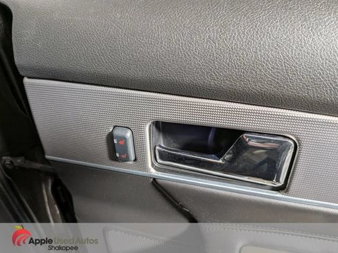 Used 2011 Lincoln MKX AWD w/ 101A Rapid Spec Order Code image 30