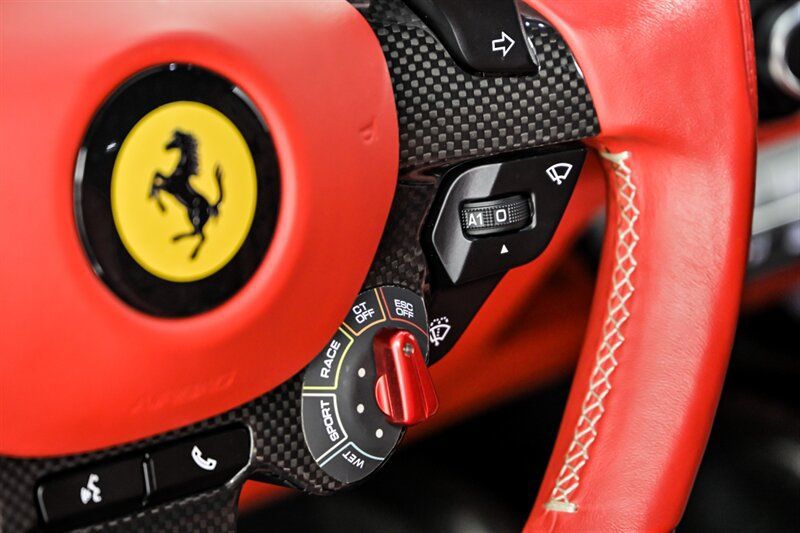 Used 2023 Ferrari 812 GTS RWD image 31