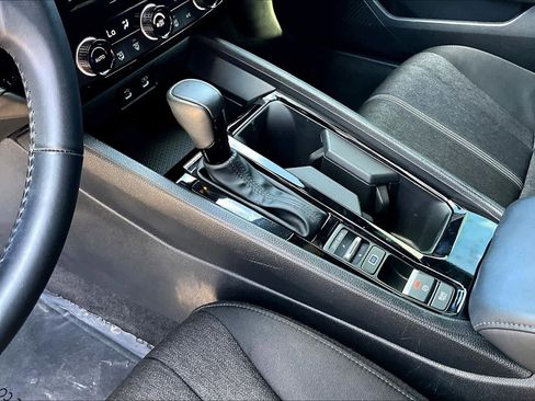 Used 2024 Honda Accord Sport image 31