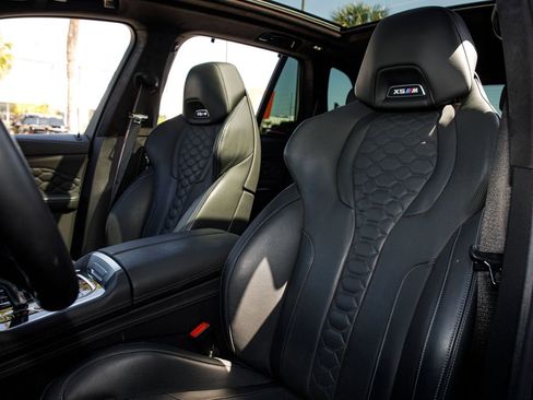 Used 2022 BMW X5 M w/ Competition Package 2 image 29