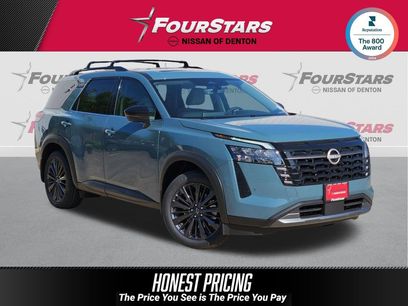 New 2026 Nissan Pathfinder SL w/ SL Premium Package