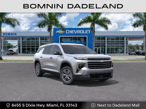 New 2026 Chevrolet Traverse LT FWD image 2