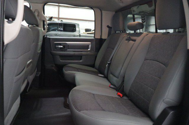 Used 2015 RAM 3500 SLT AWD/4WD image 50
